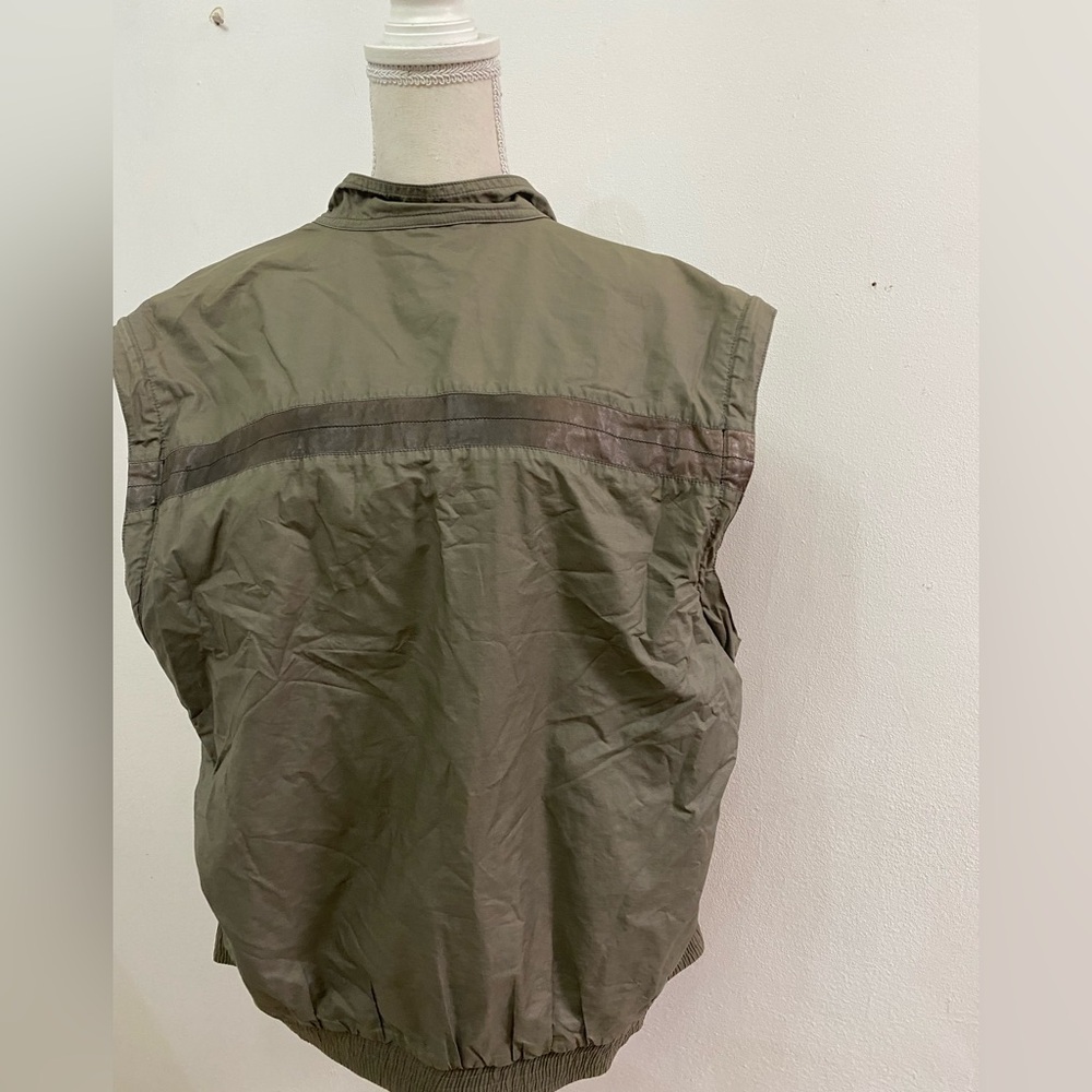 Ciesse Piummini Men's Khaki Outdoor vintage Italian  leather details Vest - Picture 5 of 8